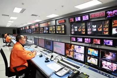 光影筑夢(mèng)，創(chuàng)意無(wú)限 湖北省廣播電視學(xué)校廣播影視節(jié)目制作專(zhuān)業(yè)探秘